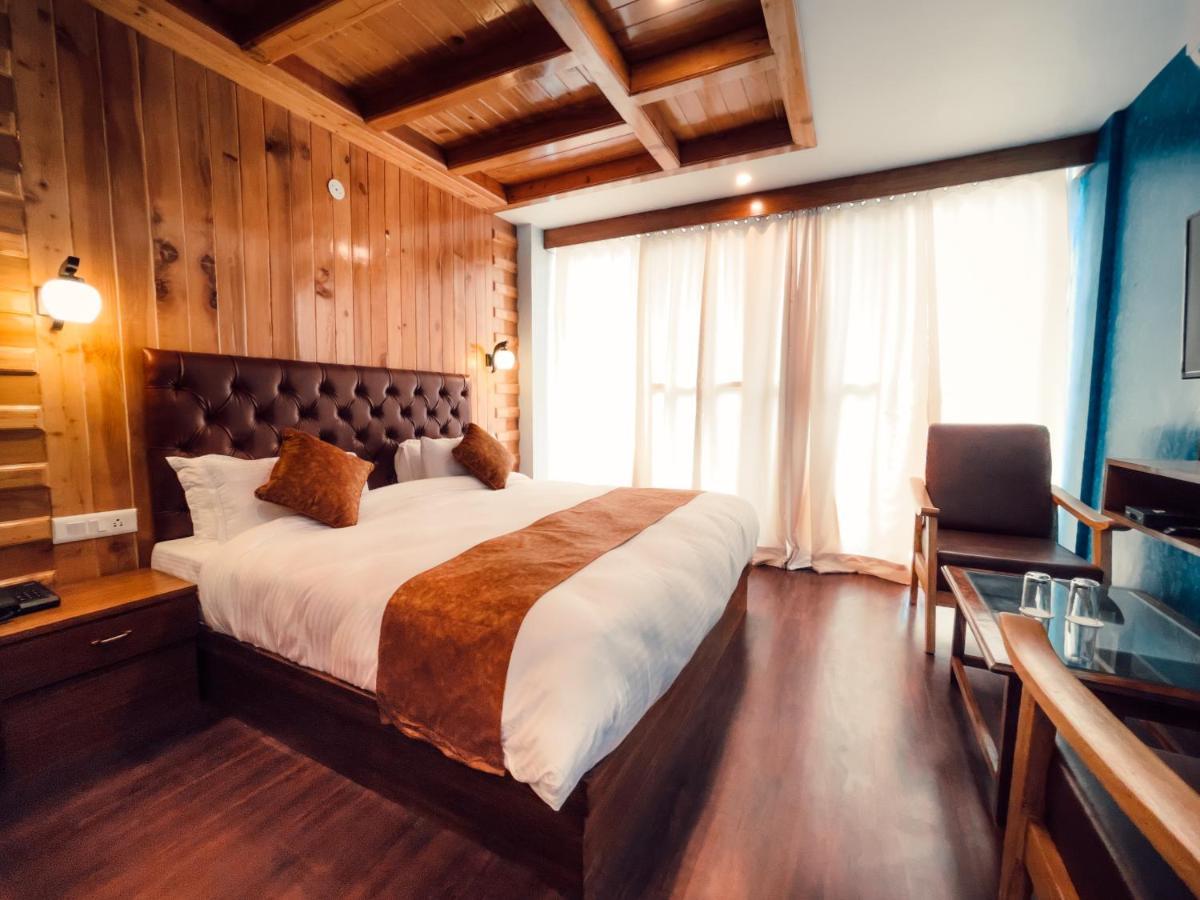 Hotel New Vistas Manāli Eksteriør billede